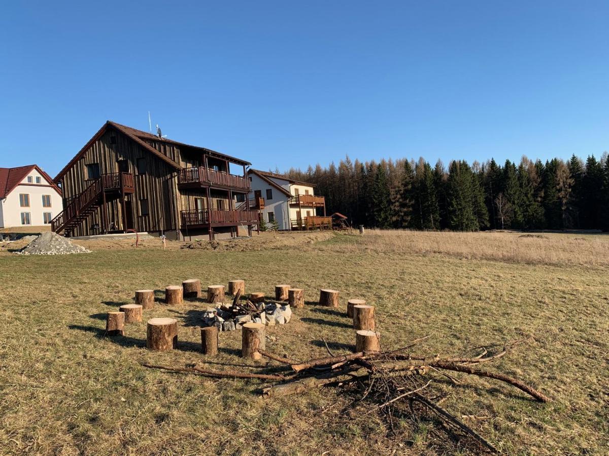 Apartmany Modrinova Archa S Privatni Saunou Vaclavov u Bruntalu Exteriör bild