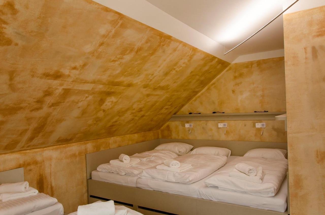 Apartmany Modrinova Archa S Privatni Saunou Vaclavov u Bruntalu Exteriör bild